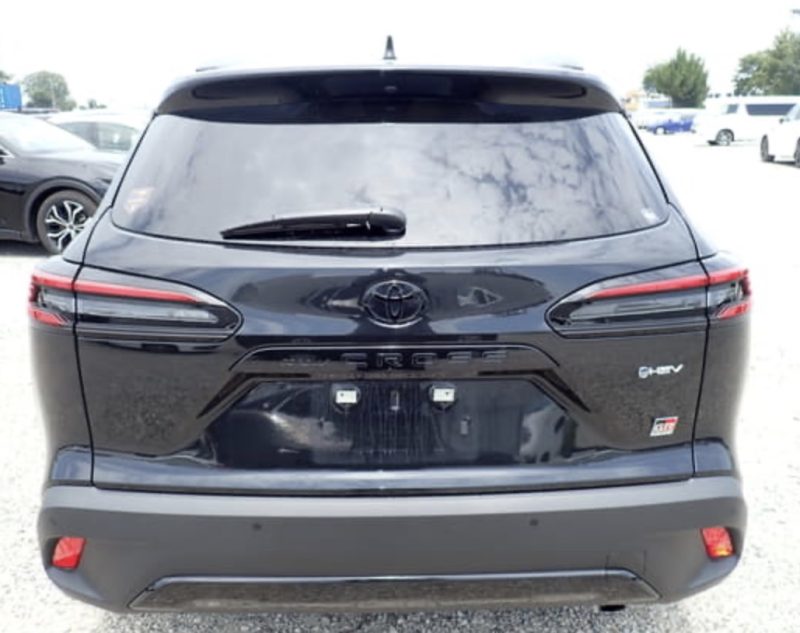 Toyota COROLLA CROSS GR SPORT - photo 3