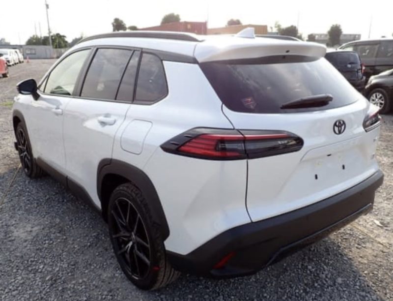 Toyota COROLLA CROSS GR SPORT - photo 2