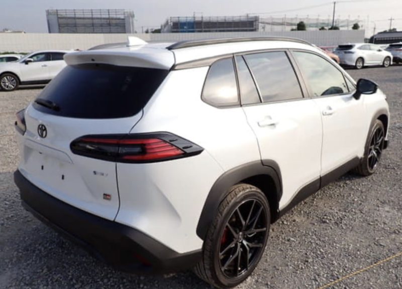 Toyota COROLLA CROSS GR SPORT - photo 4