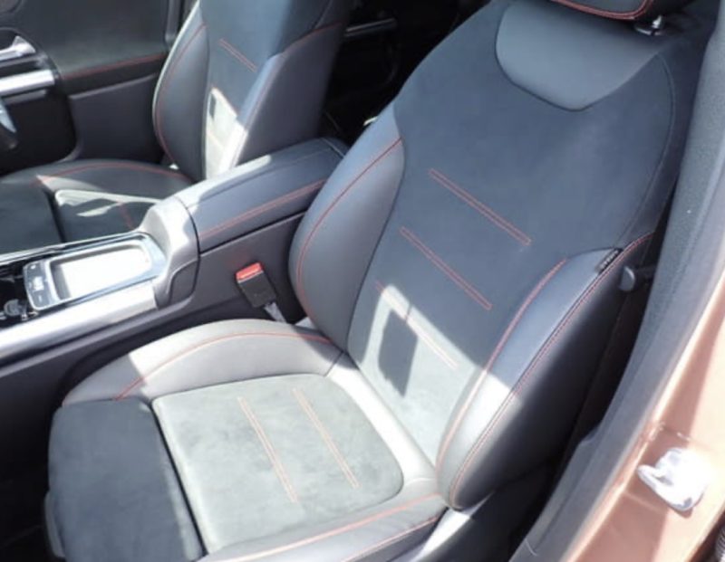 Mercedes-Benz GLA200d AMG Line  - photo 8