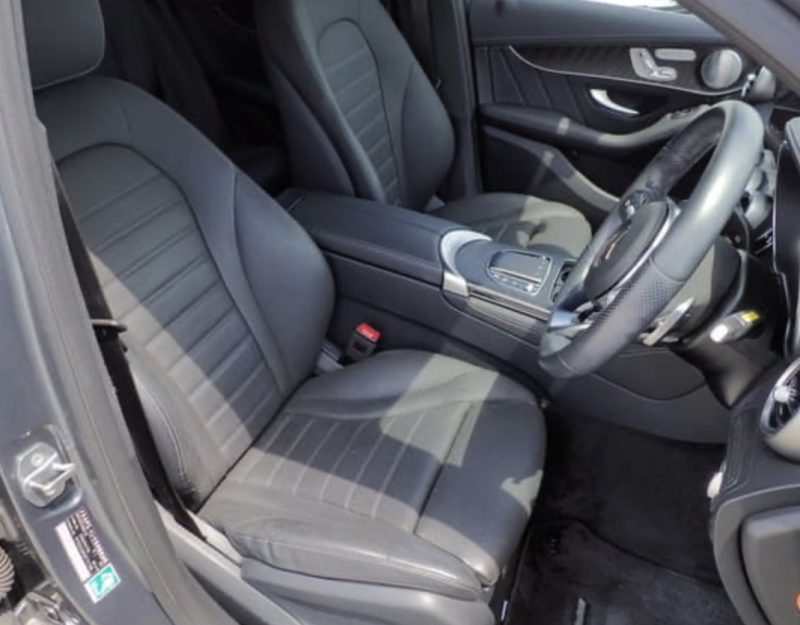 Mercedes-Benz GLC300 AMG Line - photo 5
