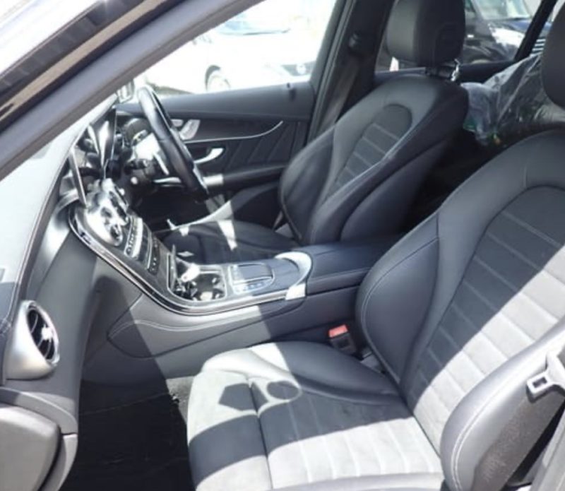 Mercedes-Benz GLC300 AMG Line - photo 7