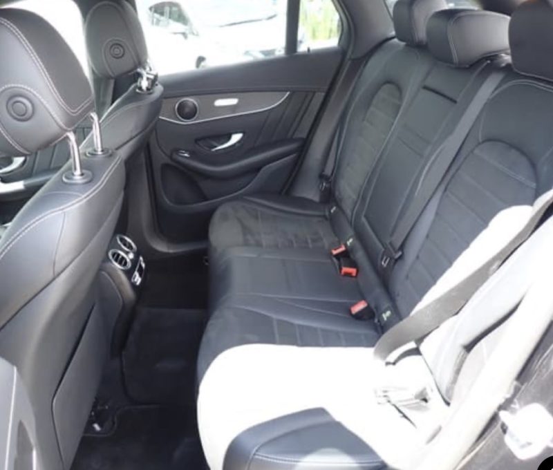 Mercedes-Benz GLC300 AMG Line - photo 8