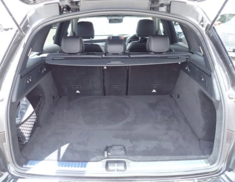 Mercedes-Benz GLC300 AMG Line - photo 9