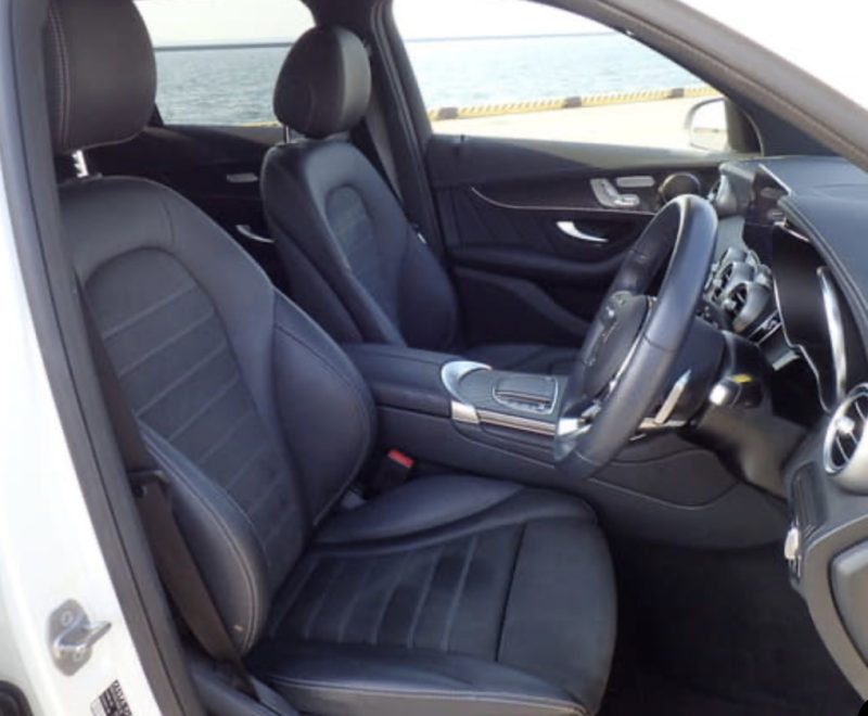 Mercedes-Benz GLC300 AMG Line - photo 4