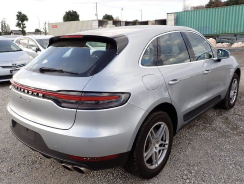 Porsche MACAN S - photo 4