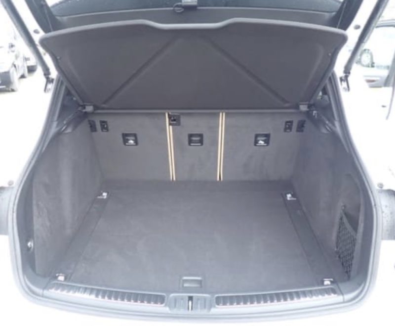Porsche MACAN S - photo 8