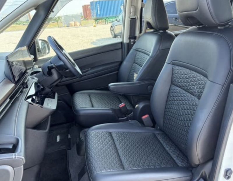 Nissan SERENA HIGHWAY STAR - photo 8