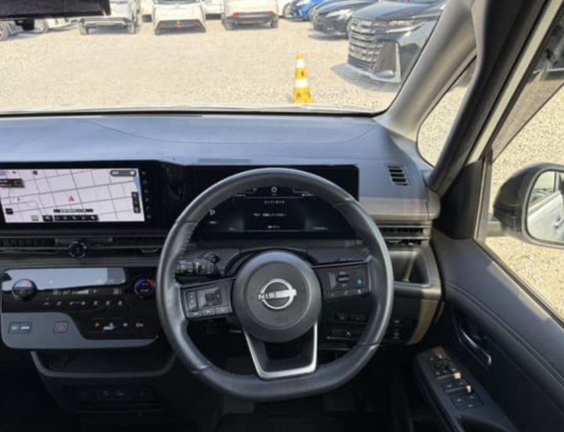 Nissan SERENA HIGHWAY STAR - photo 11