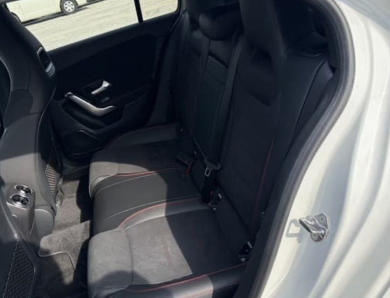 Mercedes-Benz A200d AMG Line - photo 7