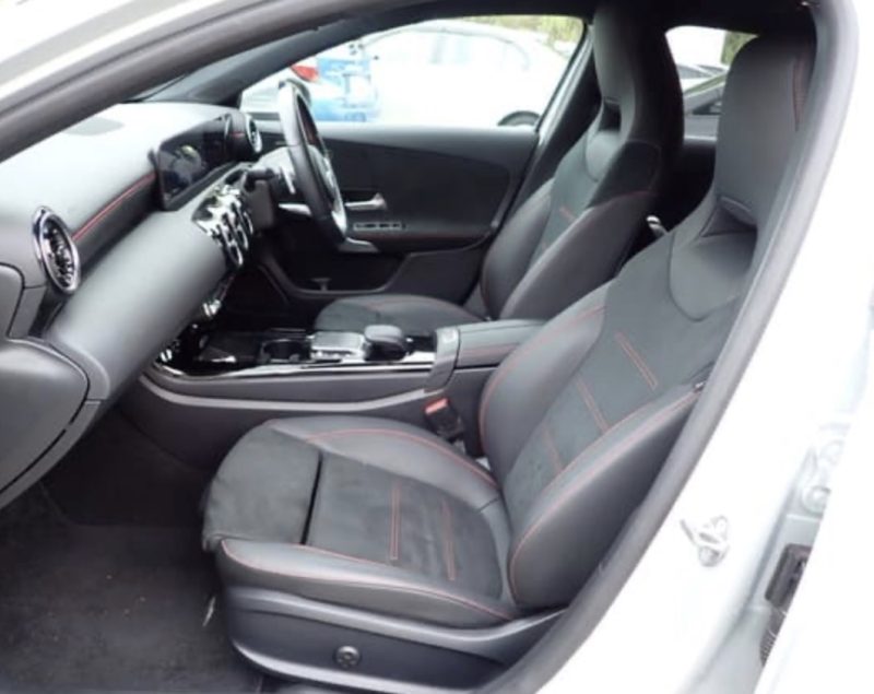 Mercedes-Benz A200d AMG Line - photo 6