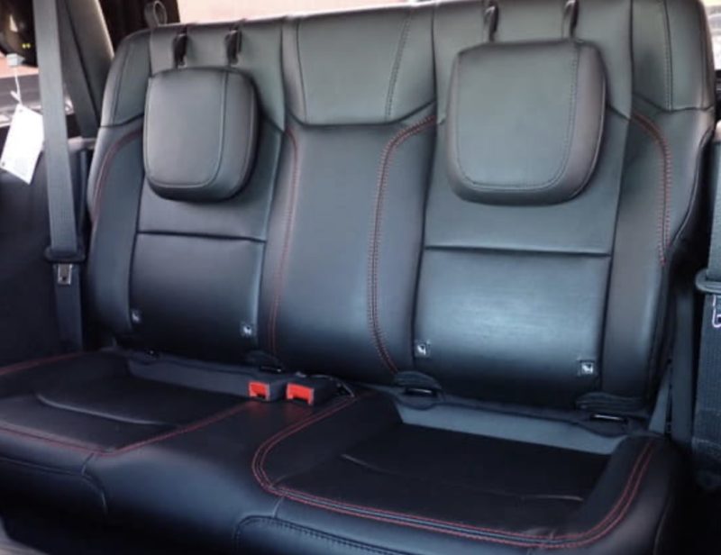 Jeep Wrangler Rubicon  - photo 7