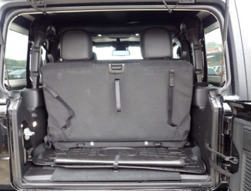 Jeep Wrangler Rubicon  - photo 9