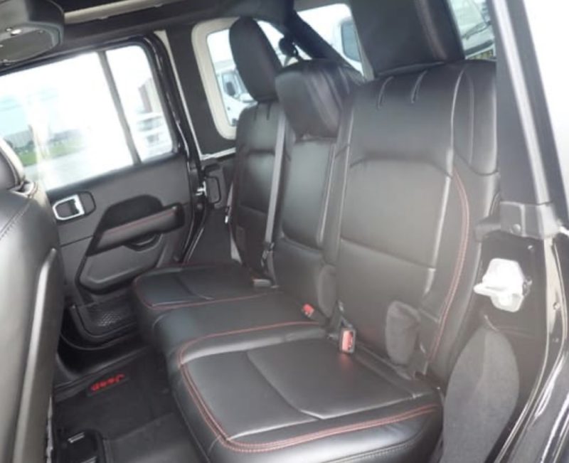 Jeep Wrangler Rubicon  - photo 8