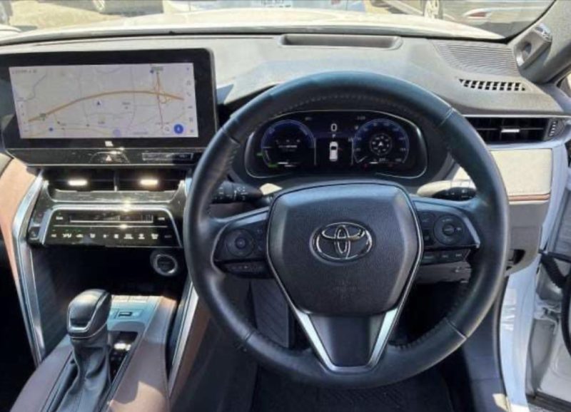 Toyota Harrier - photo 3