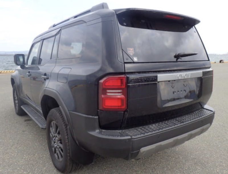 Toyota LAND CRUISER VX - photo 3