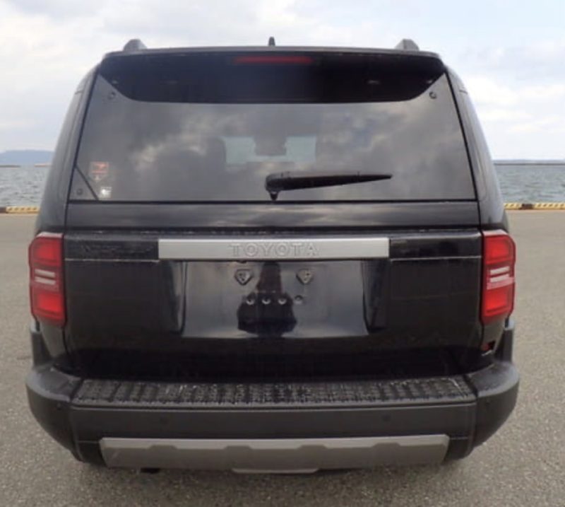 Toyota LAND CRUISER VX - photo 5