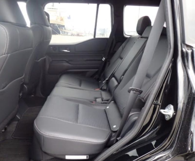 Toyota LAND CRUISER VX - photo 10