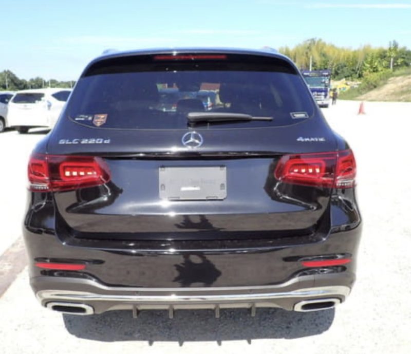 Mercedes-Benz GLC220d AMG Line - photo 3
