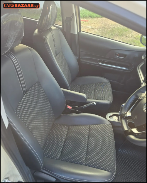 Toyota Aqua Cross - photo 6