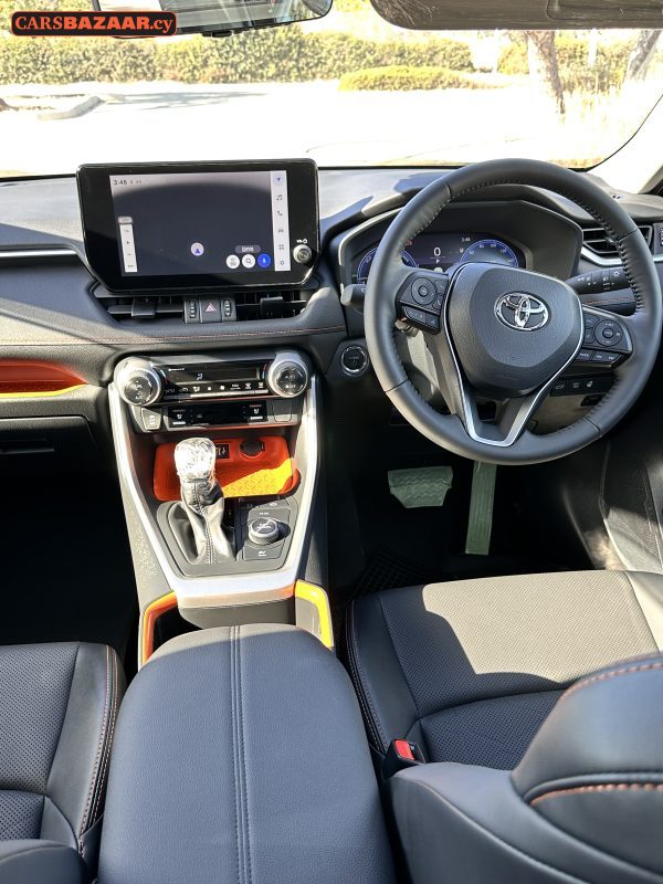 Toyota RAV4 Adventure  - photo 9