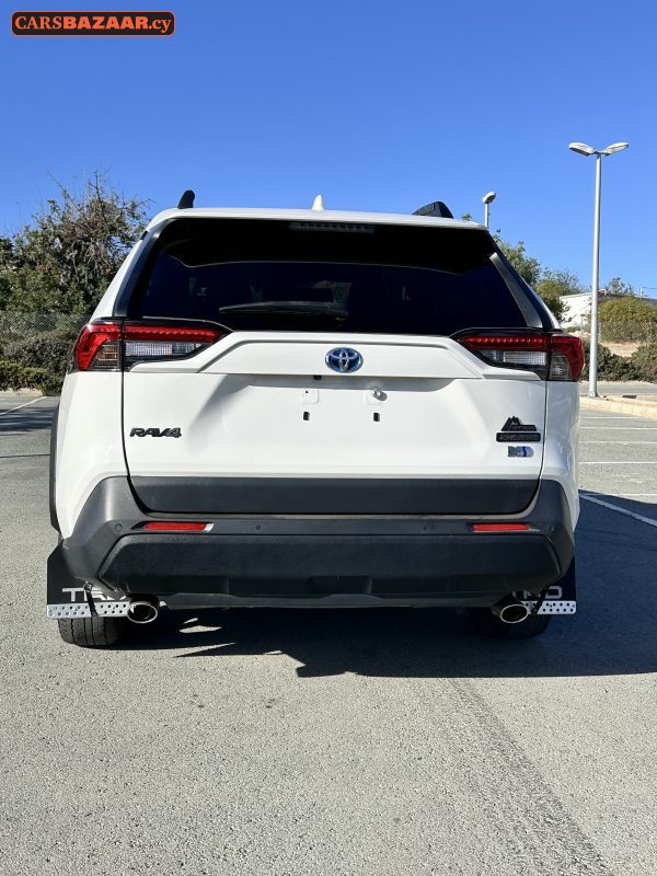 Toyota RAV4 Adventure  - photo 4