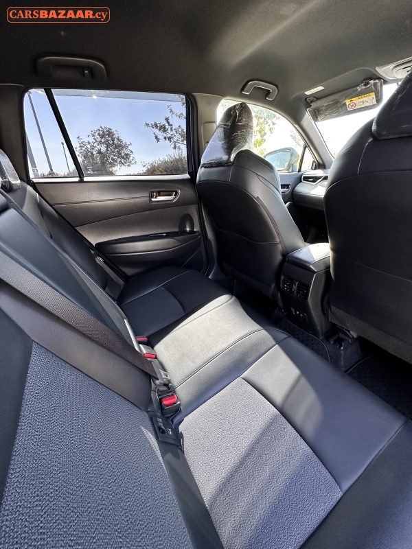 Toyota Corolla Cross - photo 2