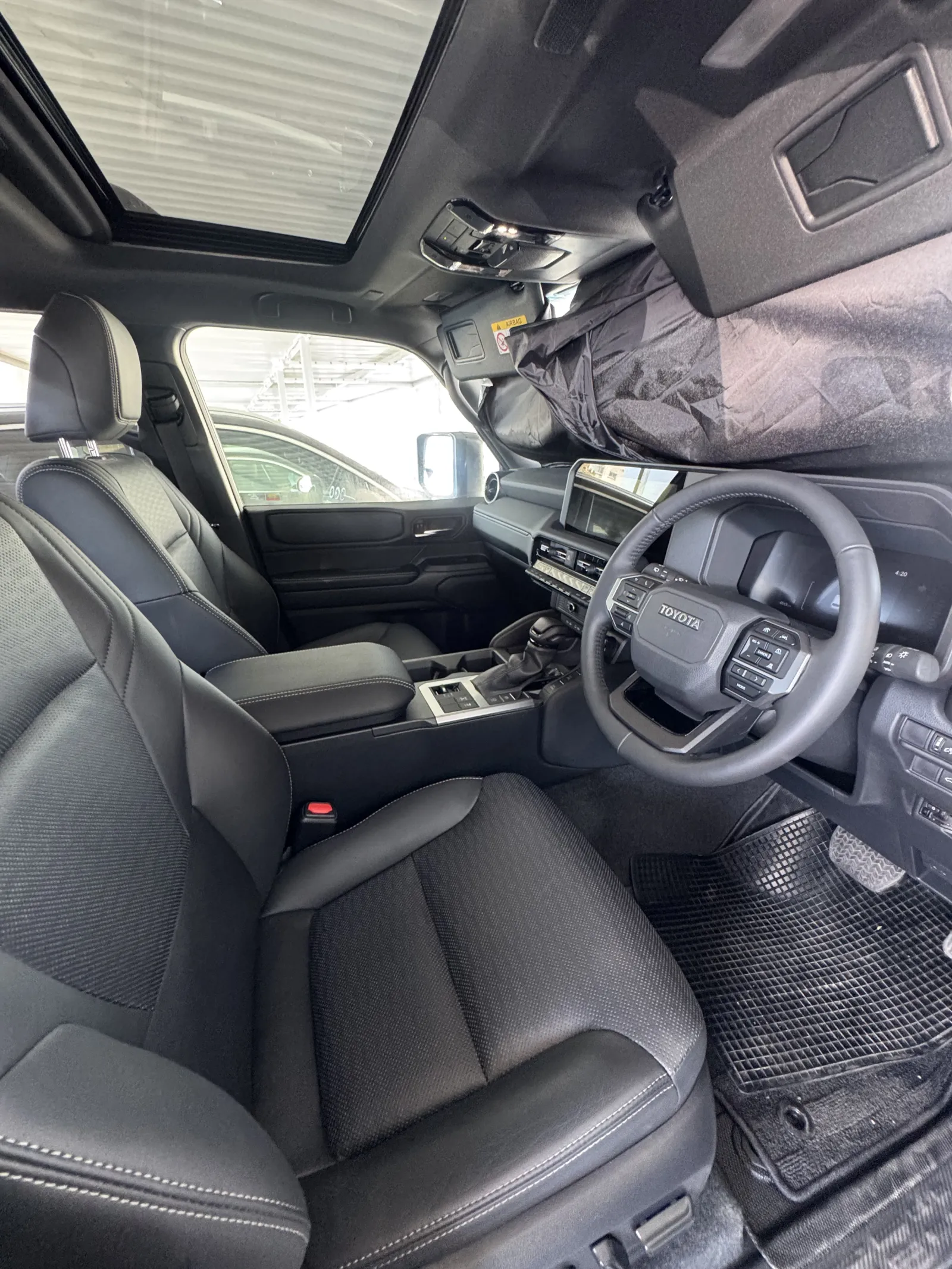 Toyota Land Cruiser - photo 5