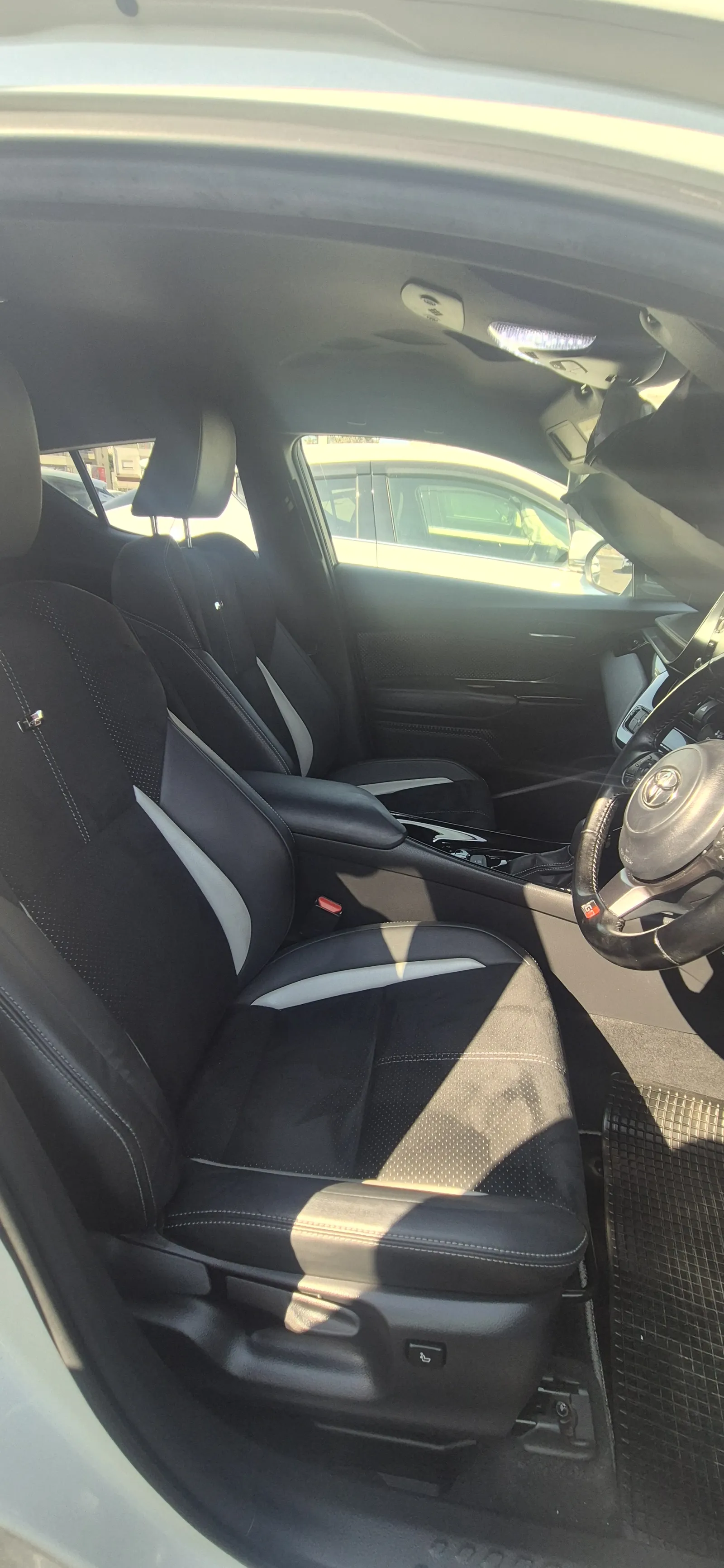 Toyota CHR GR Sport - photo 5