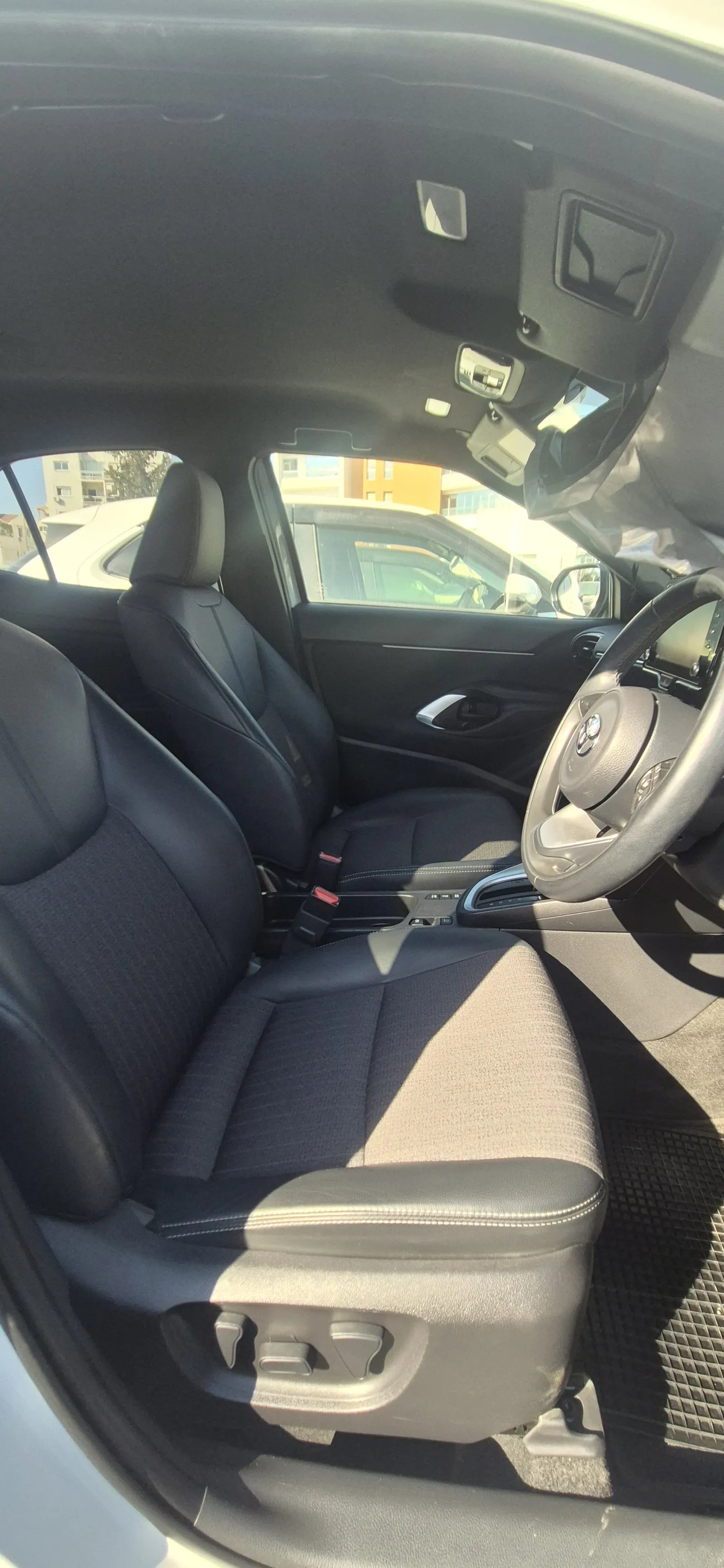 Toyota Yaris Cross - photo 4