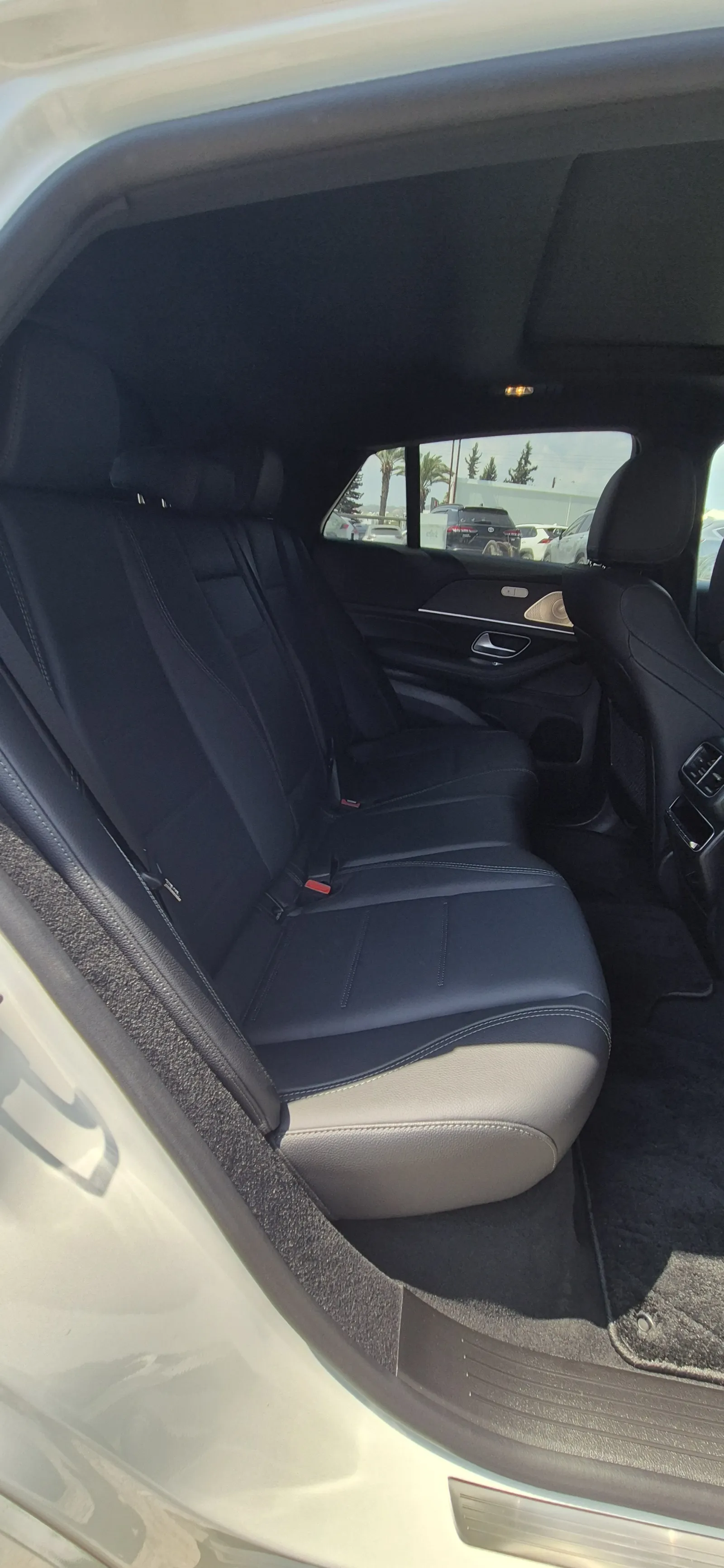 Mercedes-Benz GLE 400d - photo 5