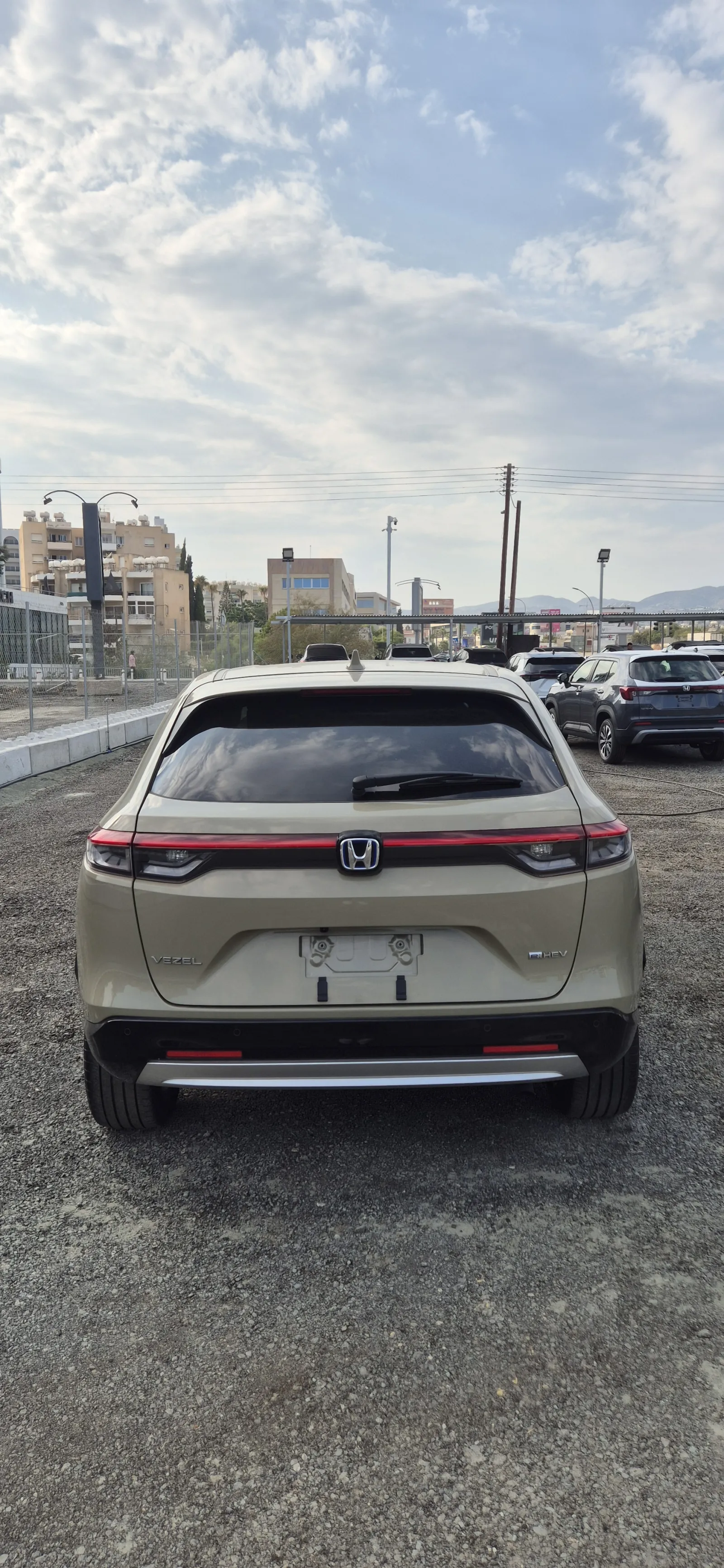 Honda VEZEL - photo 4