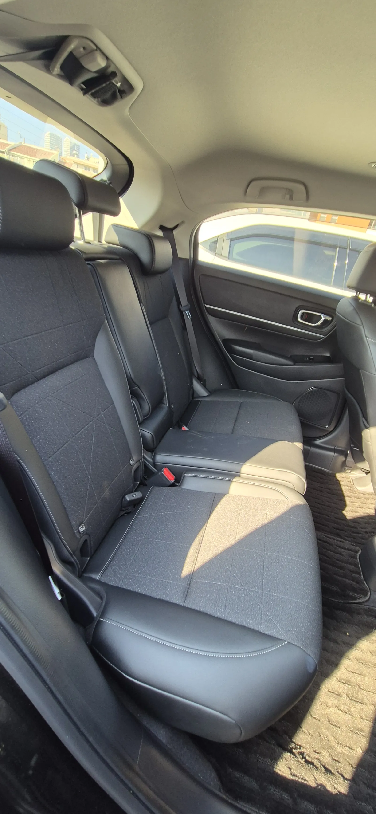 Honda VEZEL MUGEN - photo 6
