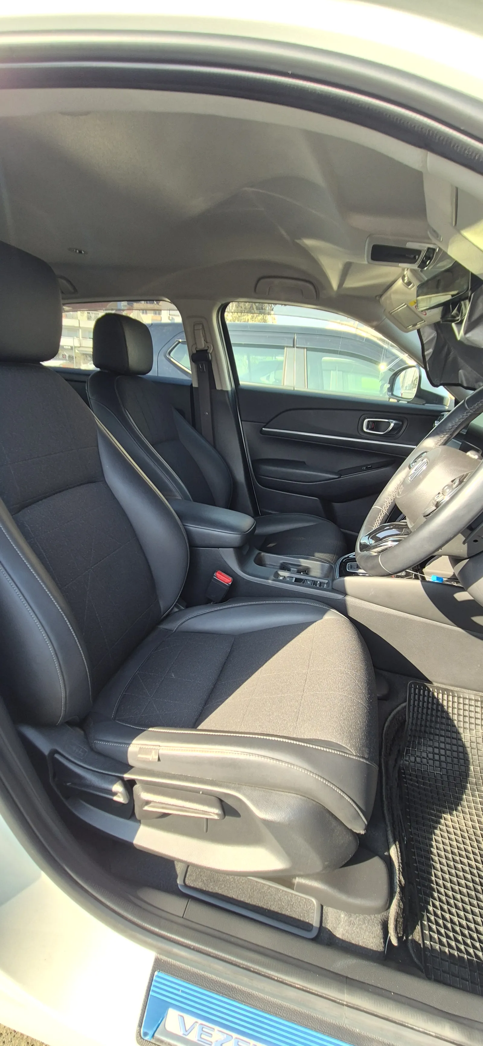 Honda VEZEL - photo 5