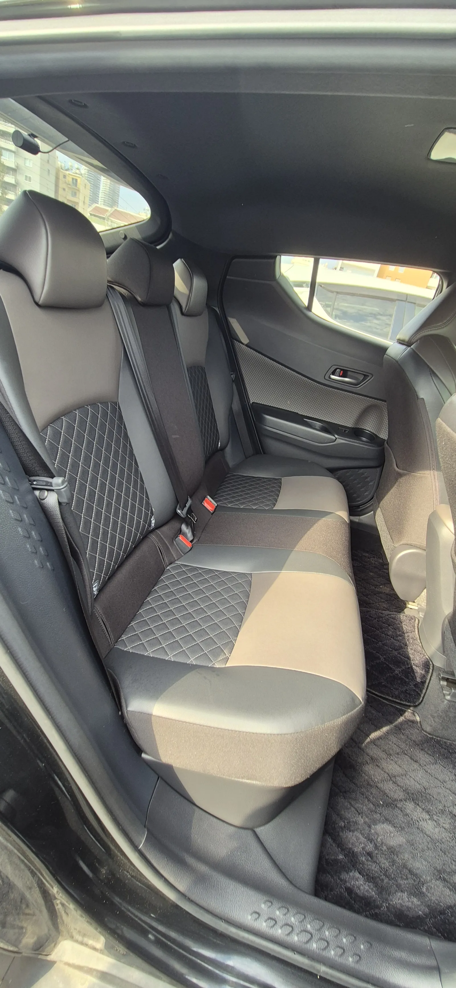 Toyota CHR - photo 6
