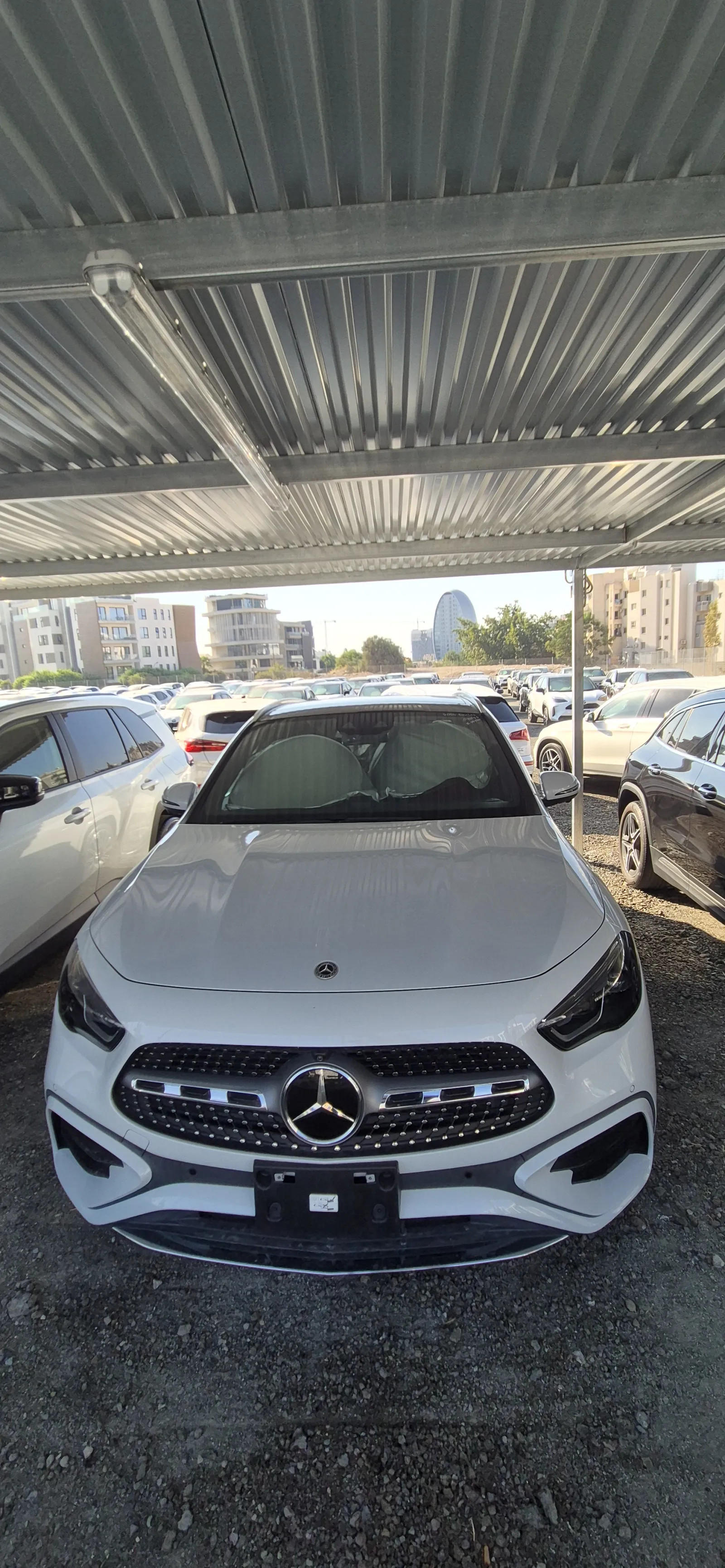 Mercedes-Benz GLA 200d - photo 2