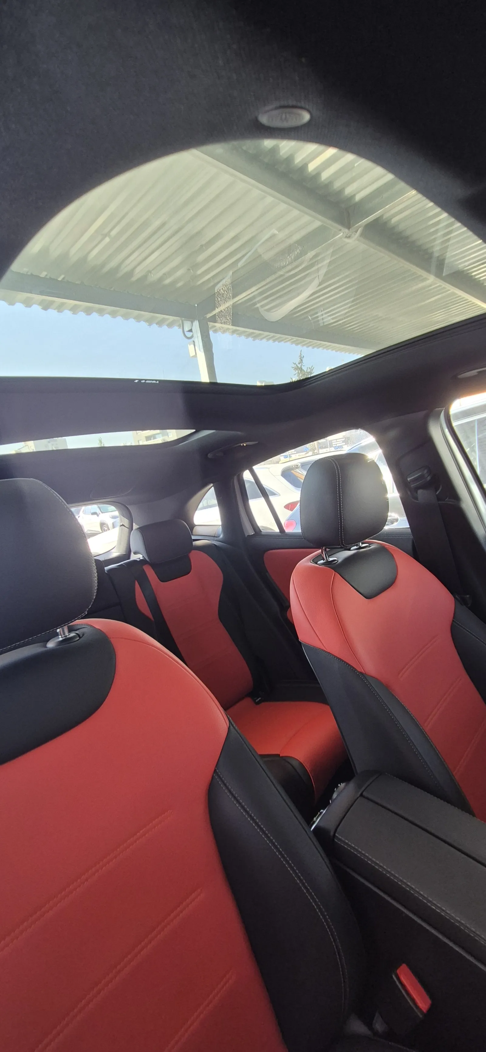 Mercedes-Benz GLA 200d - photo 7