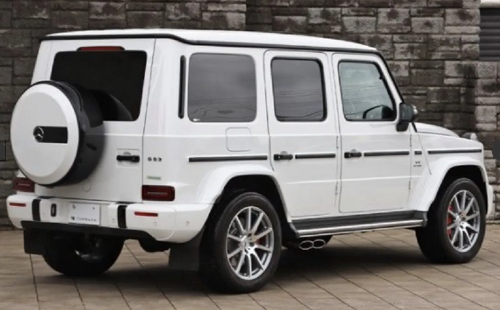 Mercedes-Benz G63 AMG - photo 2