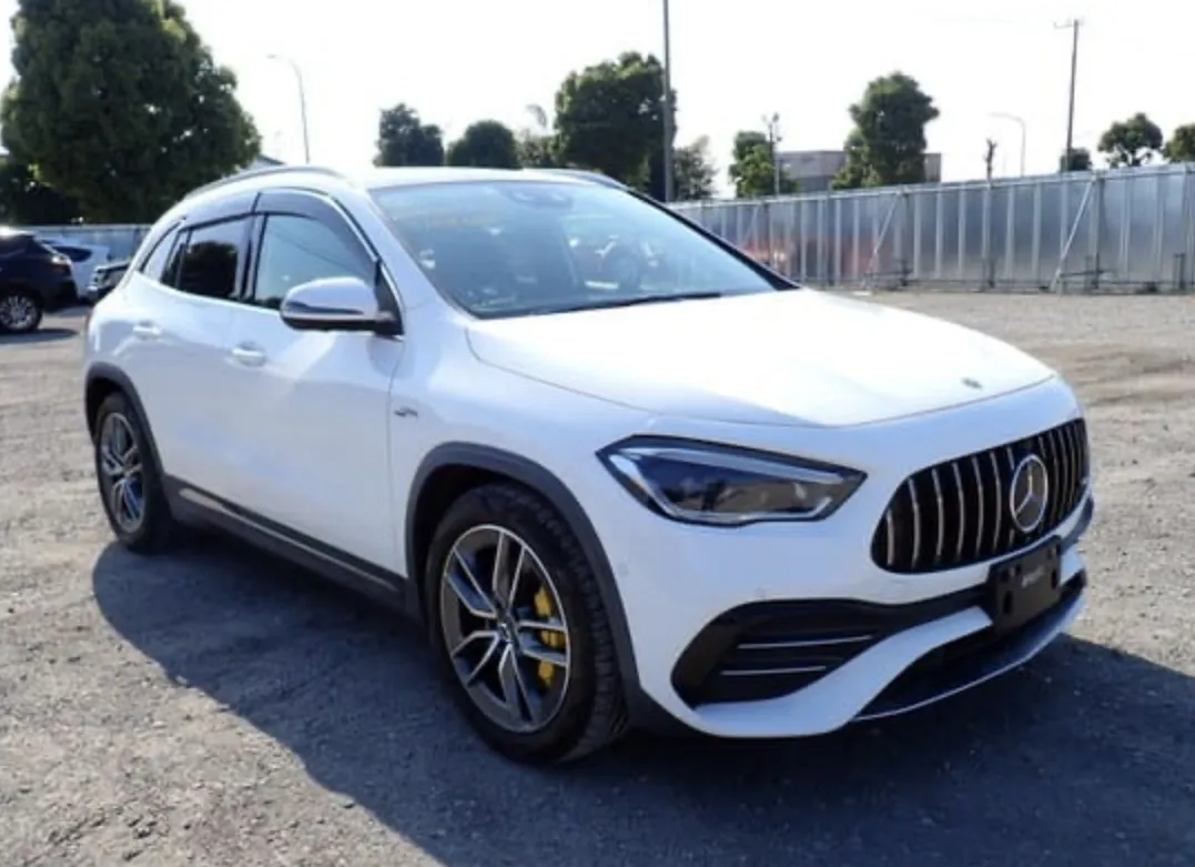 Mercedes-Benz GLA 35 AMG - photo 5