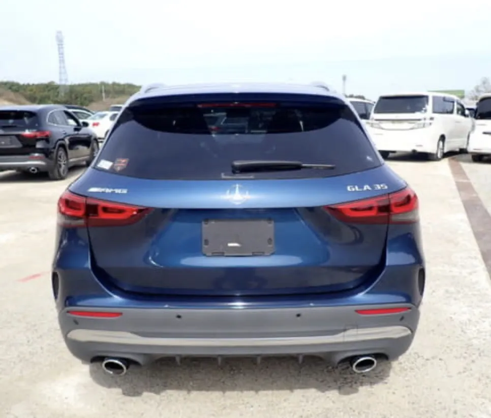 Mercedes-Benz GLA 35 AMG - photo 3