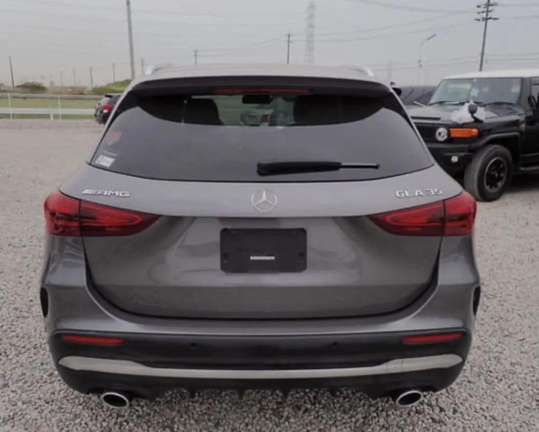 Mercedes-Benz GLA 35 AMG - photo 3