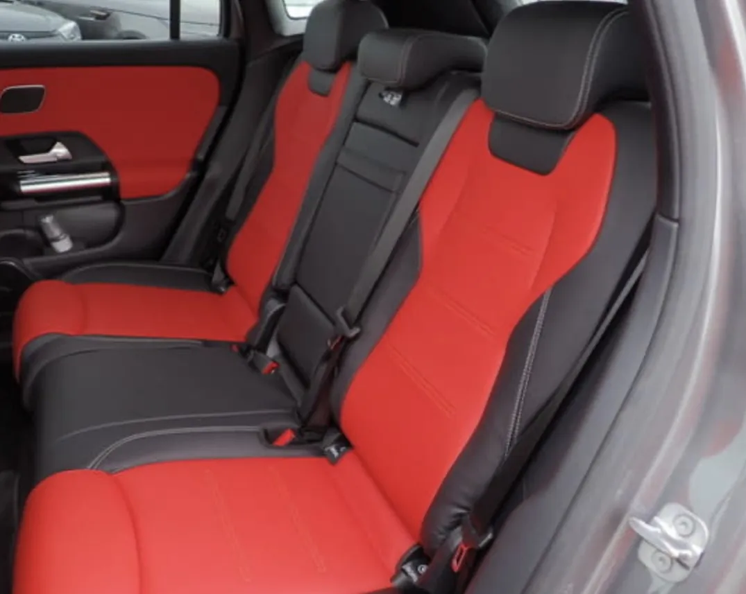Mercedes-Benz GLA 35 AMG - photo 8