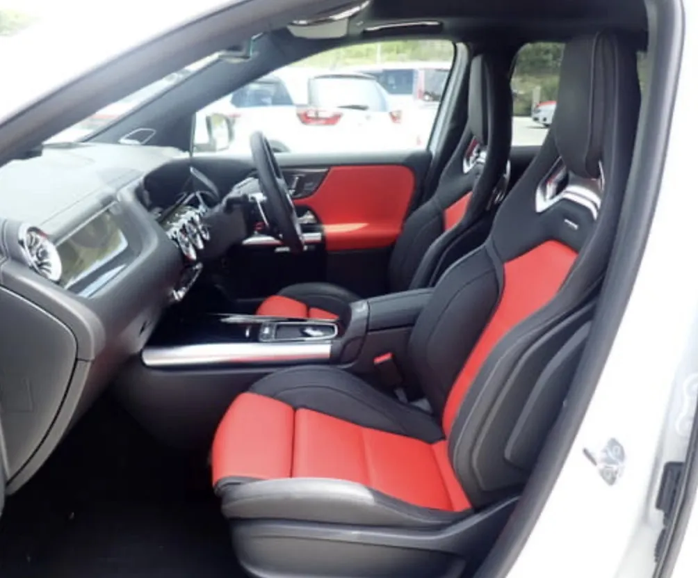 Mercedes-Benz GLA 35 AMG - photo 6