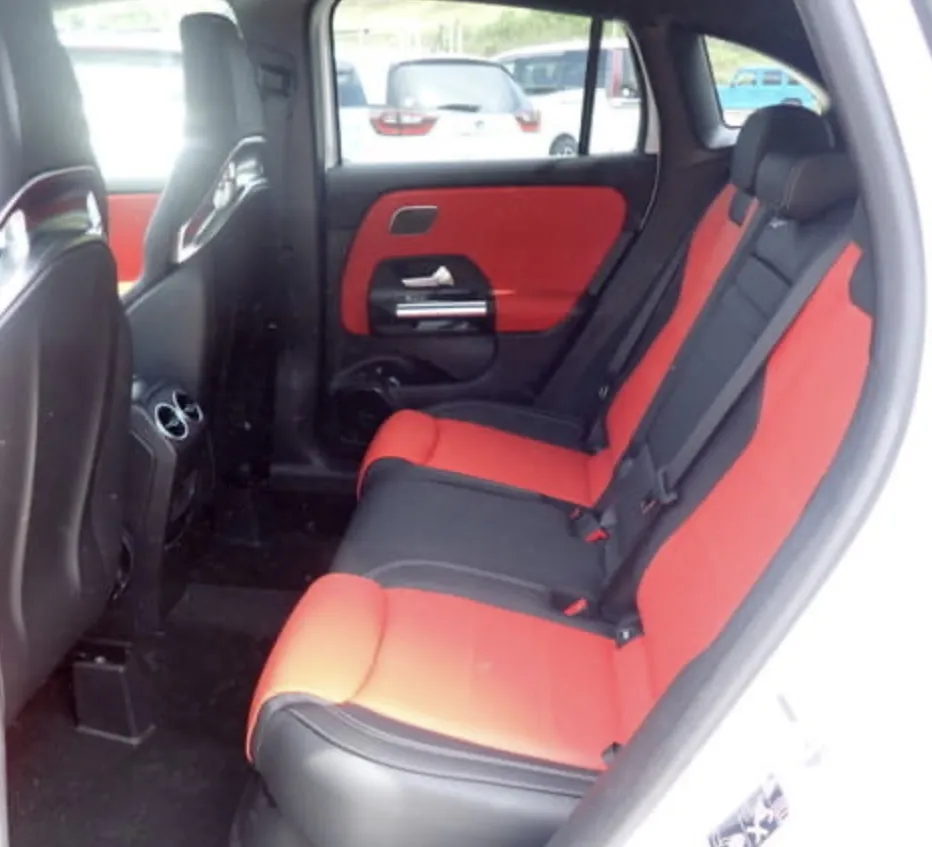 Mercedes-Benz GLA 35 AMG - photo 7
