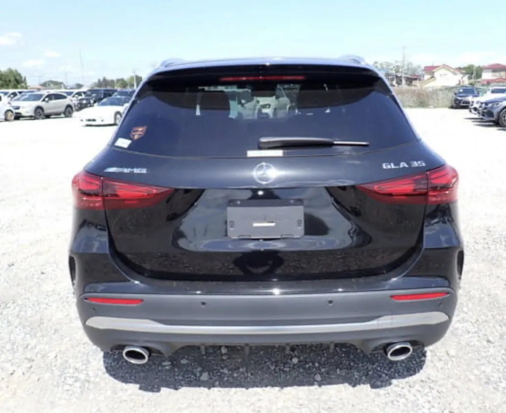 Mercedes-Benz GLA 35 AMG - photo 6