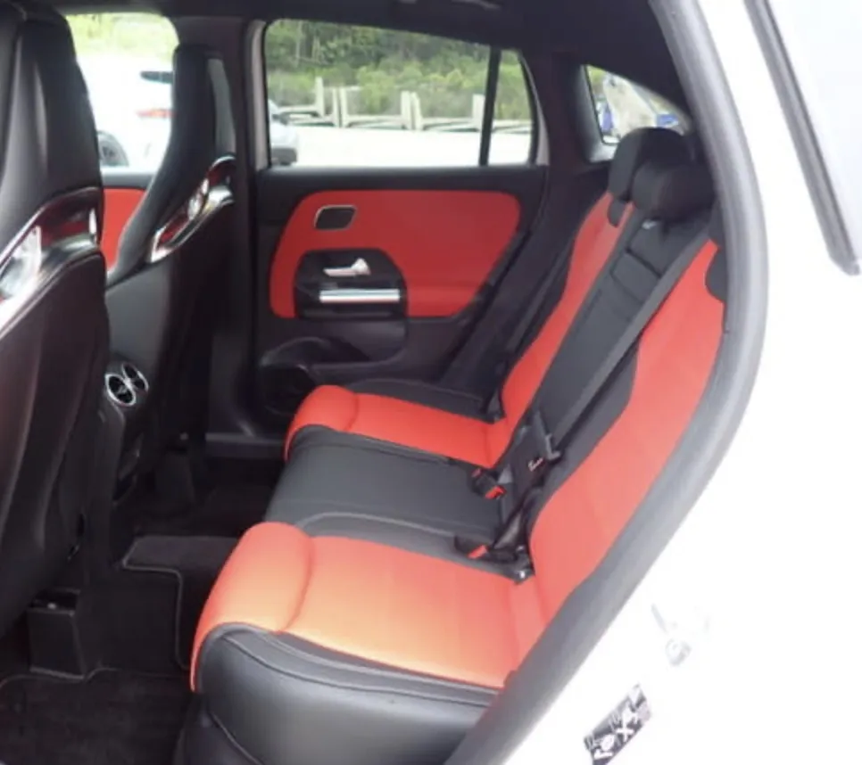 Mercedes-Benz GLA  35 AMG - photo 7