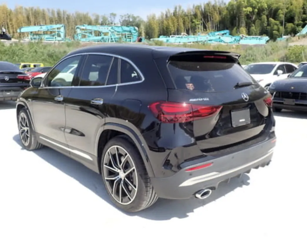 Mercedes-Benz GLA 35 AMG - photo 2