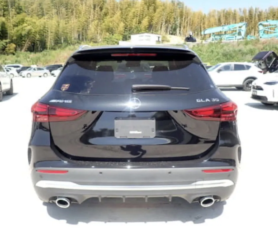 Mercedes-Benz GLA 35 AMG - photo 3