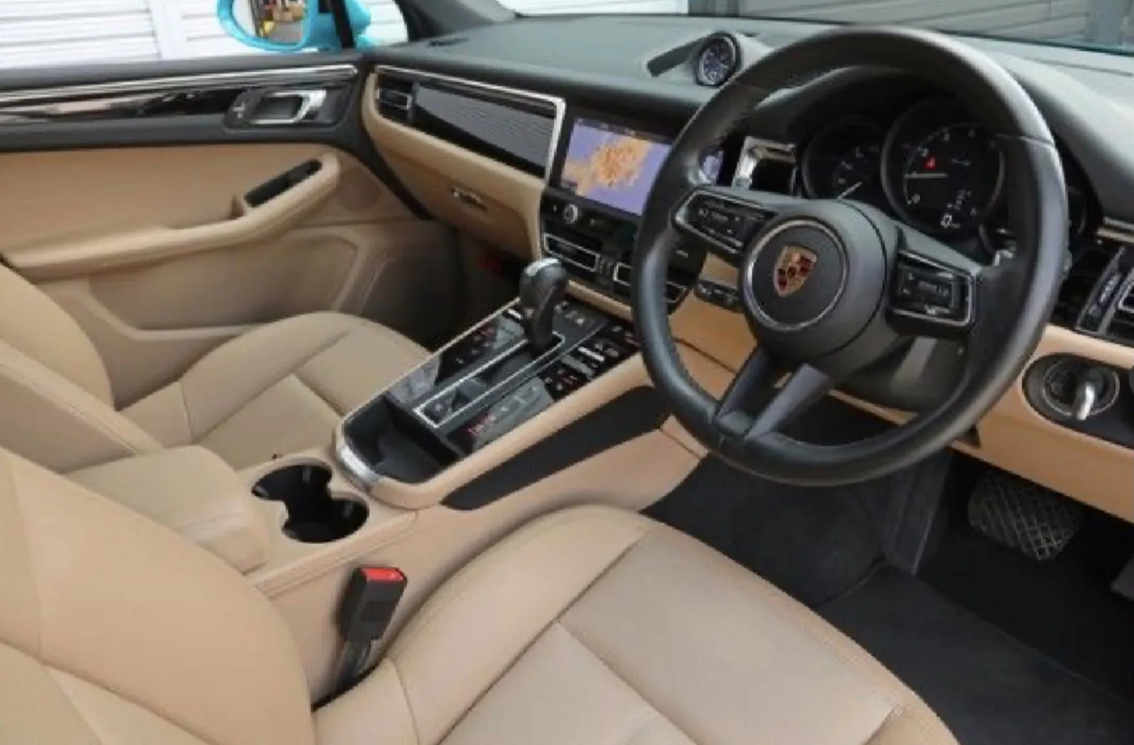 Porsche MACAN - photo 3