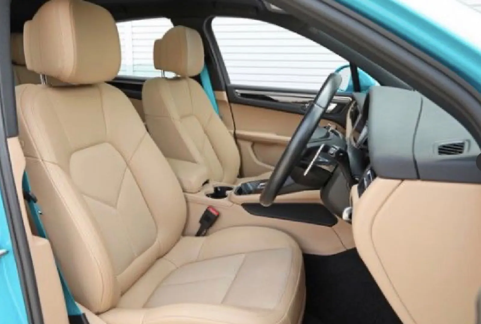 Porsche MACAN - photo 5